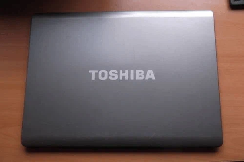 גב מסך למחשב נייד - TOSHIBA SATELLITE L300D  LCD BACK